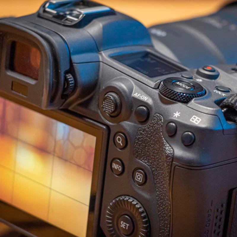 Canon-Kamera im Heimatlichter Fotografie-Setup