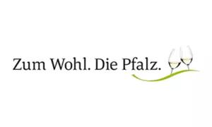 Logo der Pfalz.Touristik mit dem Slogan "Zum Wohl. Die Pfalz."